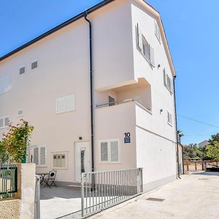 Apartments Jelena Рогозница Екстериор снимка