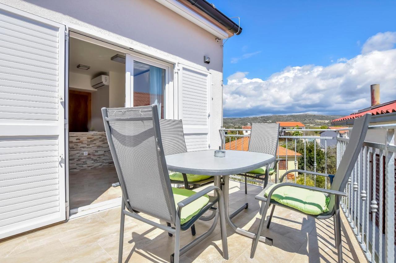 Apartments Jelena Рогозница Екстериор снимка